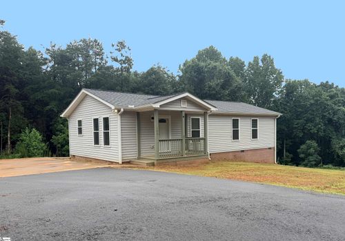 142 Burns Hill Rd, Liberty, SC, 29657-9704 | Card Image