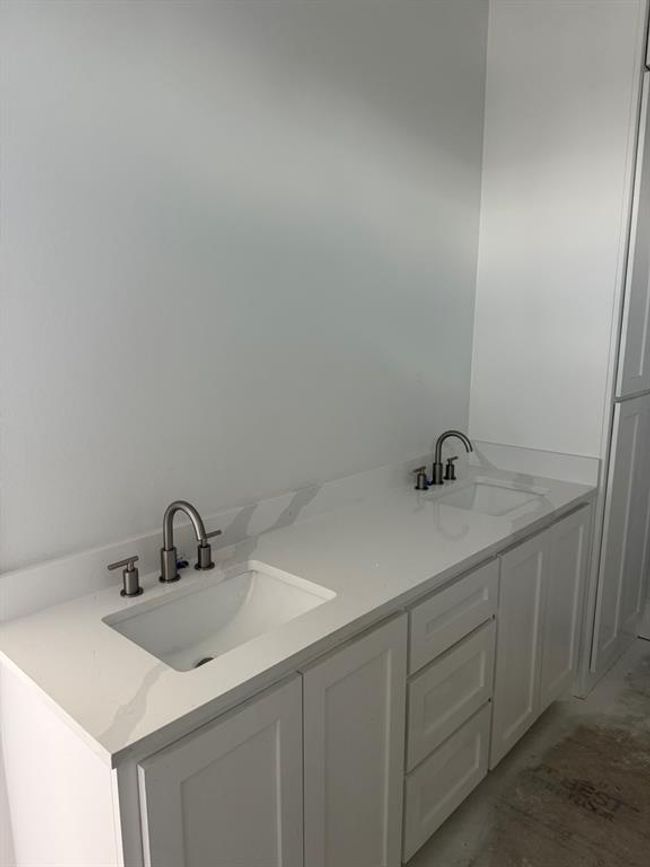 867 Bavers Ln, House other with 4 bedrooms, 3 bathrooms and 1 parking in Crystal Beach TX | Image 32