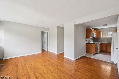 apt-1-222 2nd St, Hackensack, NJ, 07601-2484 | Card Image