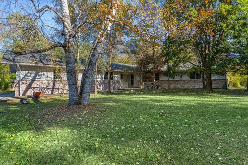 14 W Surrey Ln, Barrington, IL, 60010-8816 | Card Image