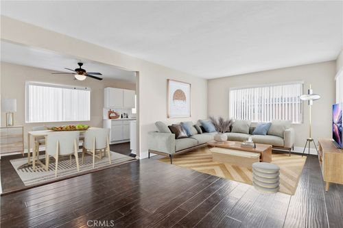 473 E 55th St, Long Beach, CA, 90805-5370 | Card Image