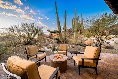14374 N Mickelson Canyon Ct, Oro Valley, AZ, 85755-6049 | Card Image