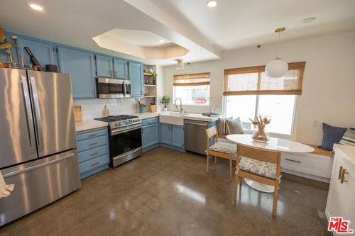 104-5010 Cahuenga Blvd, North Hollywood, CA, 91601 | Card Image