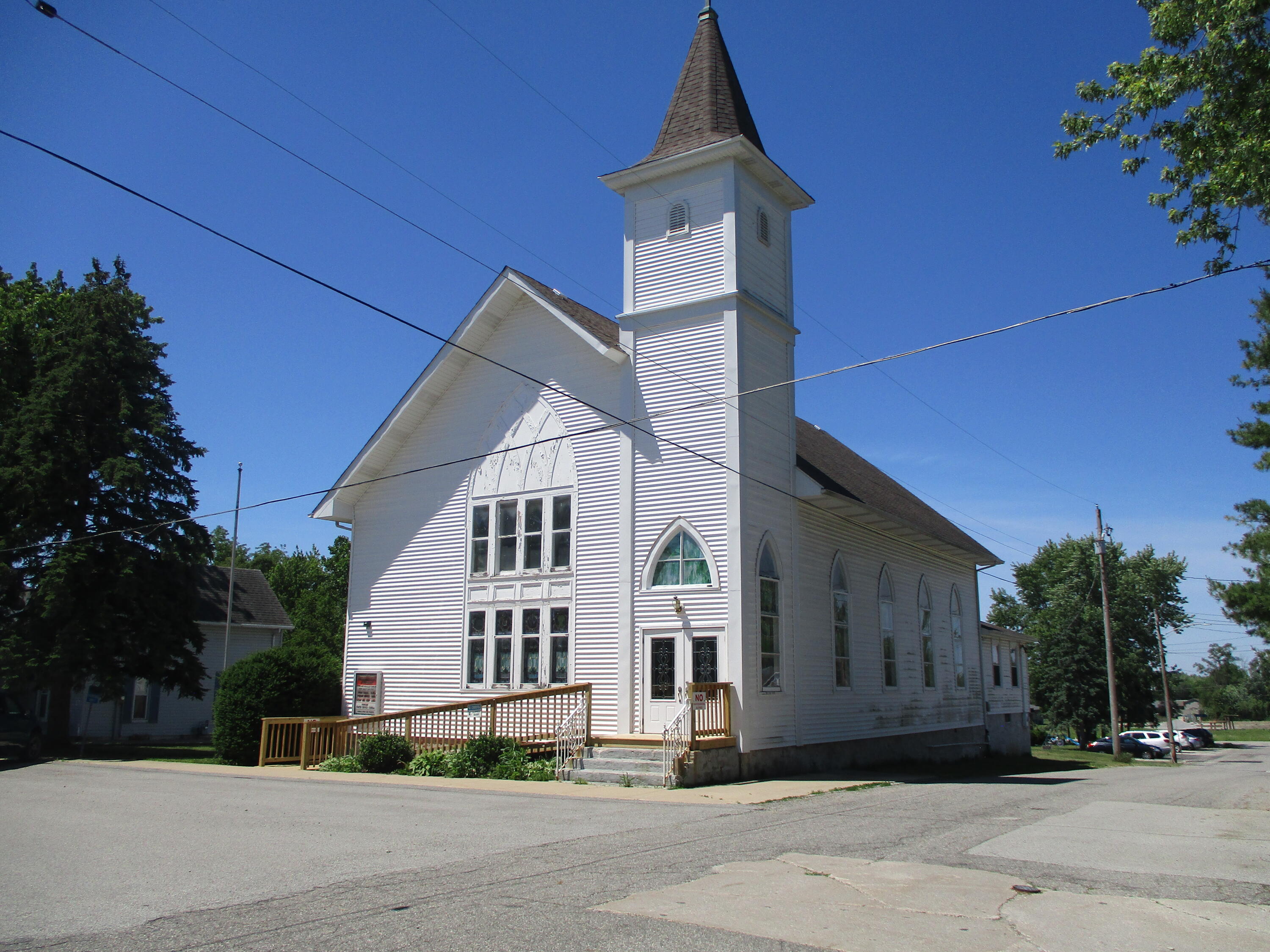 110 N Jefferson St, Hebron, IN 46341