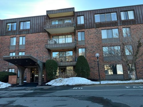apt-1k-1004 Paradise Rd, Swampscott, MA, 01907-1302 | Card Image