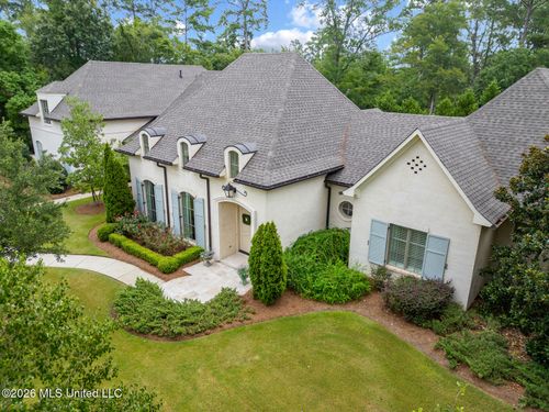 918 Montrose Dr, Ridgeland, MS, 39157-1393 | Card Image
