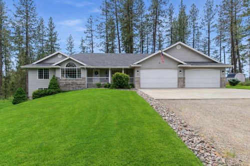 3219 W Pack Mule Ln, Deer Park, WA, 99006-8781 | Card Image