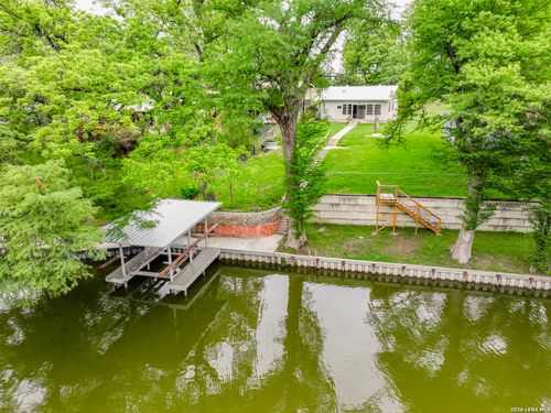 526 Cypress Rdg, Mcqueeney, TX, 78123-3530 | Card Image