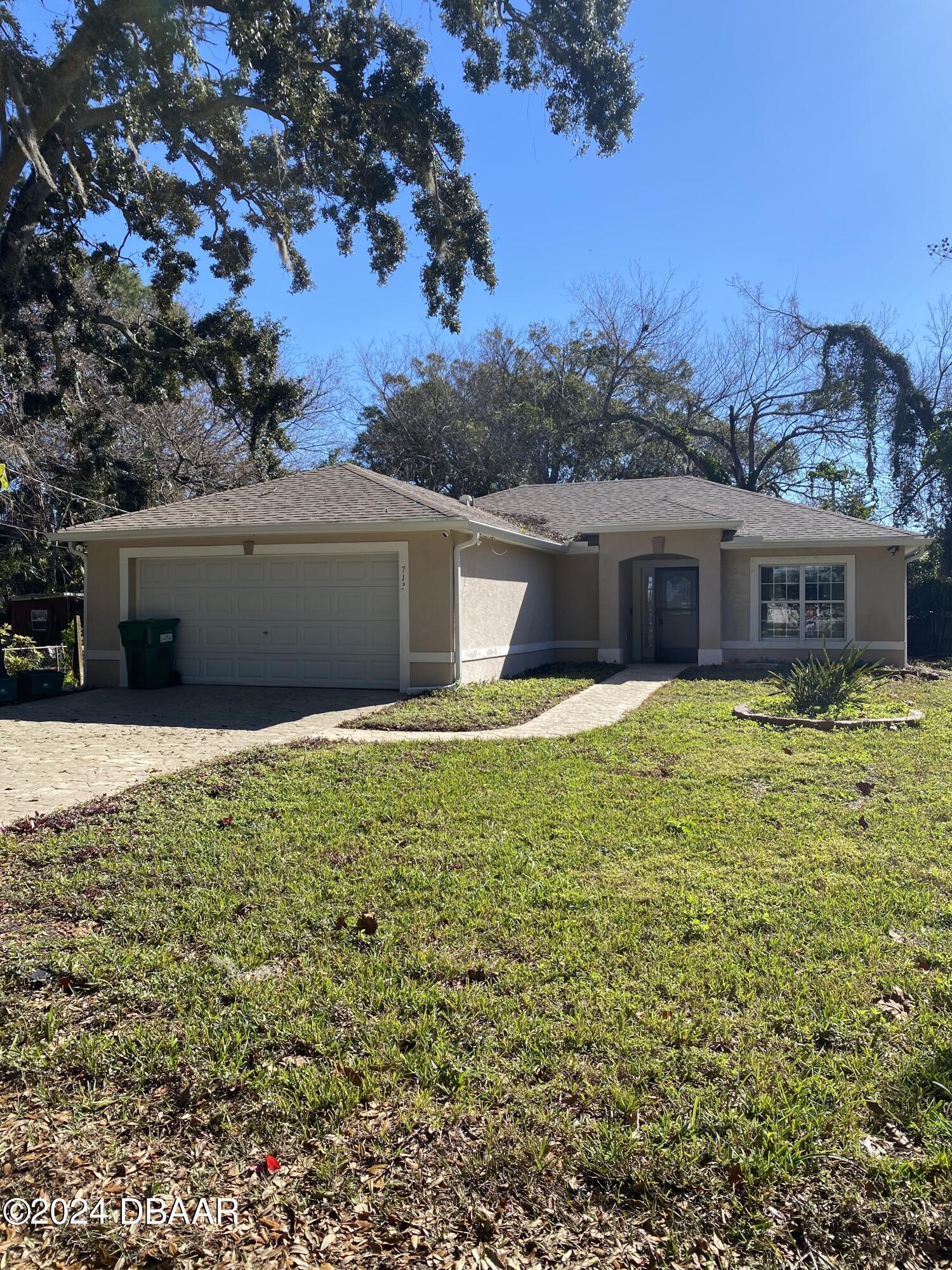Unabelle Ave, Daytona Beach, FL 32117