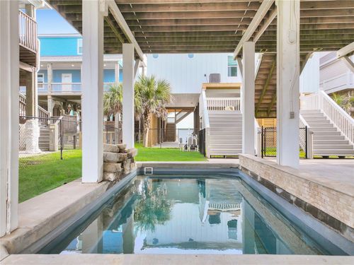 2636 Whitecap, Crystal Beach, TX, 77650 | Card Image