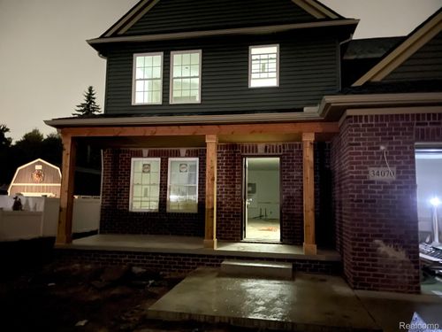 34070 Edna St, Farmington Hills, MI, 48335-5326 | Card Image