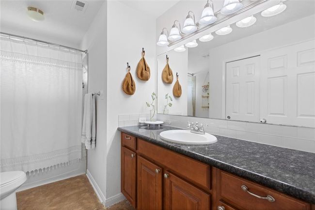 10711 Indian Trails Dr, House other with 3 bedrooms, 2 bathrooms and 2 parking in Tomball TX | Image 28