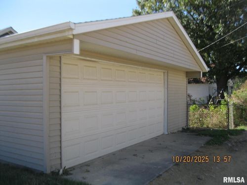 414 N 3rd Ave Avenue, Clinton, IA, 52732 | Card Image