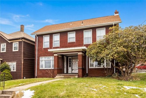 319 4th St, Ellwood City, PA, 16117-1901 | Card Image