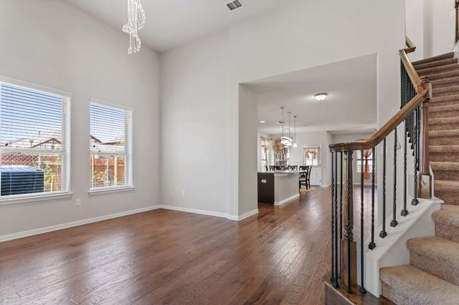 13601 Larrys Ln, House other with 4 bedrooms, 4 bathrooms and 6 parking in Manchaca TX | Image 5