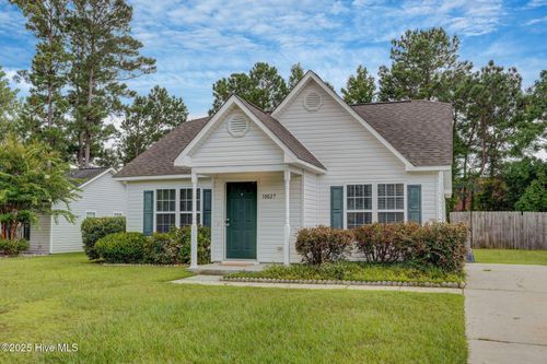 10027 Burning Bush Ridge Ct Se, Belville, NC, 28451-7438 | Card Image