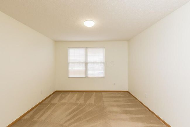 5975 Pennington Creek Dr, Condo with 3 bedrooms, 3 bathrooms and null parking in Dublin OH | Image 38