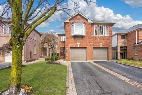 441 Heddle Crescent, Newmarket, ON, L3X2J4 | Card Image