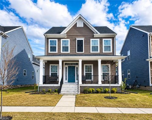 114 Legacy Blvd, Poquoson, VA, 23662-1880 | Card Image