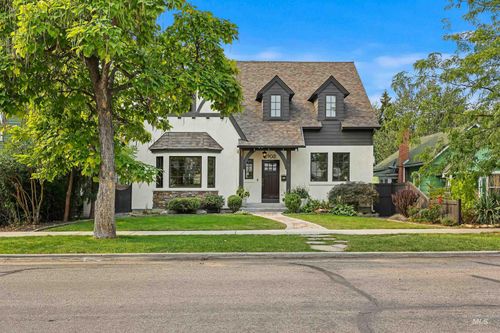 1905 W Washington St, Boise, ID, 83702-3930 | Card Image