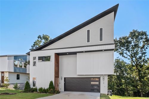 134 S Paddock Loop, Fayetteville, AR, 72701-4547 | Card Image