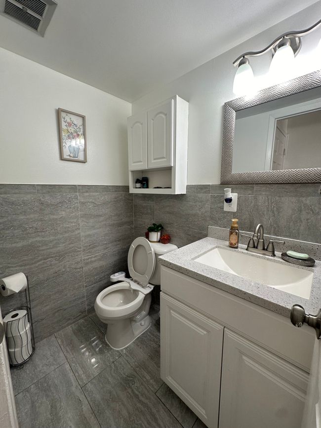 35533 Turner Dr, Condo with 3 bedrooms, 2 bathrooms and null parking in Sterling Heights MI | Image 9