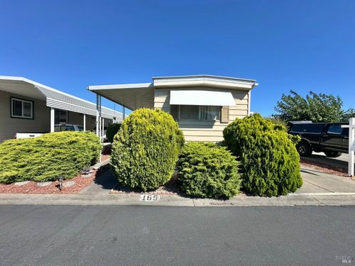 spc-165-300 E H St, Benicia, CA, 94510-3330 | Card Image