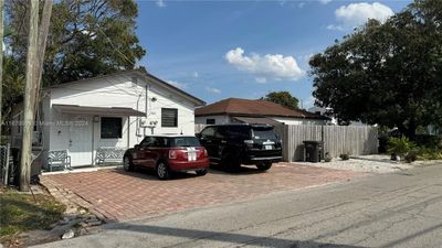 443 Kern St, Home with 0 bedrooms, 0 bathrooms and 7 parking in West Palm Beach FL | Image 1