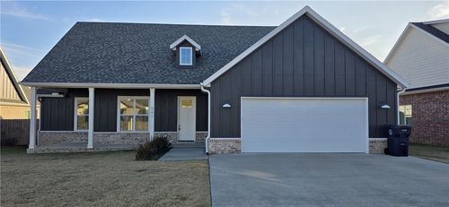 941 Petit Jean St, Prairie Grove, AR, 72753-6048 | Card Image