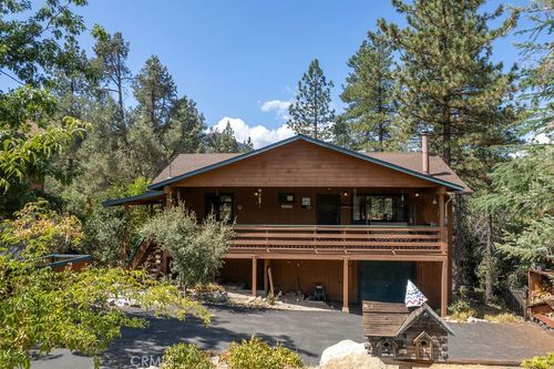 2305 Rhine Ct, Pine Mountain Club, CA, 93222-4142 | Card Image