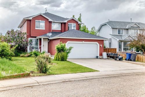 616 Mcculloch Cres, Kathyrn, AB, T0M0G0 | Card Image
