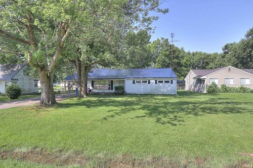 5902 S Adams St, Marion, IN, 46953-6145 | Card Image