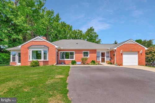 320 Dares Wharf Rd, PRINCE FREDERICK, MD, 20678-4862 | Card Image