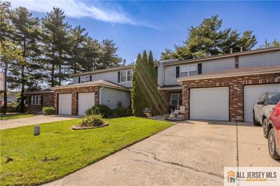 22 Hamilton Drive, Townhouse with 2 bedrooms, 1 bathrooms and null parking in Spotswood NJ | Image 2