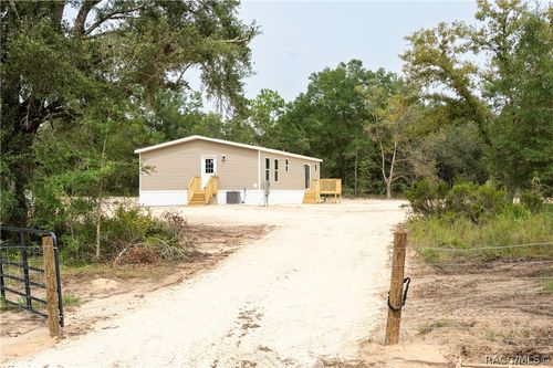 11091 Ne 80th Ave, Bronson, FL, 32621-3253 | Card Image