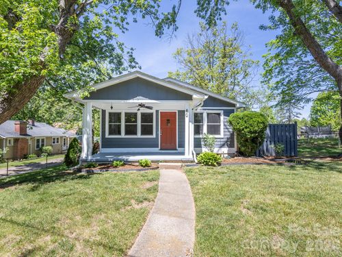 40 Oakley Road, Asheville, NC, 28803 | Card Image