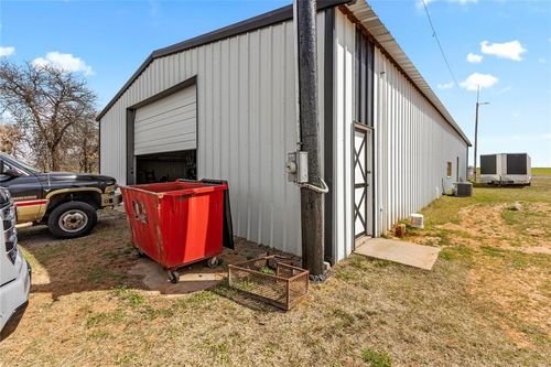 18115 N 2530 Rd, Lookeba, OK, 73053 | Card Image