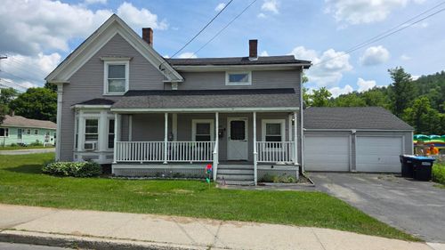 220 Elm St, St. Johnsbury, VT, 05819-2565 | Card Image