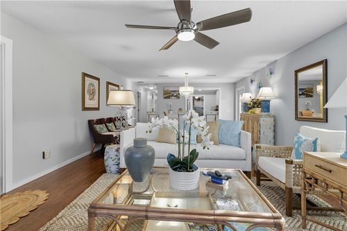 676 Royal Palm Pl, Vero Beach, FL, 32960-5138 | Card Image