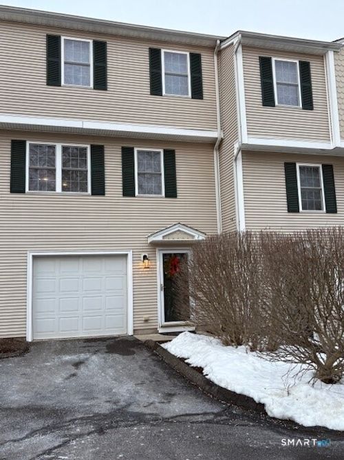 apt-2-396 Main St, Wallingford, CT, 06492-6211 | Card Image