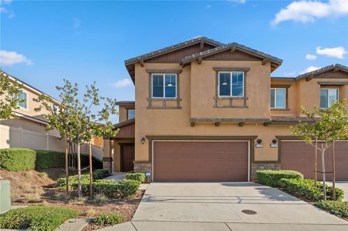 41250 Winterberry St, Murrieta, CA, 92562-2161 | Card Image