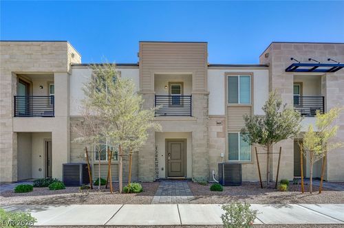 909 Kyanite Ln, Henderson, NV, 89011-1562 | Card Image