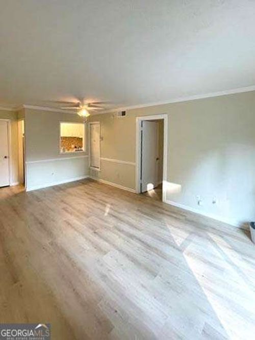 b26-2805 Northeast Expy, Atlanta, GA, 30345 | Card Image