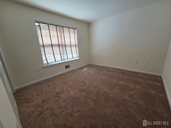 4 Stewart Ct, Townhouse with 3 bedrooms, 3 bathrooms and null parking in Old Bridge NJ | Image 17