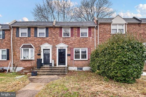 3037 W Court Ave, CLAYMONT, DE, 19703-2020 | Card Image