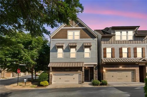 454 Cranleigh Rdg Se, Smyrna, GA, 30080-2008 | Card Image