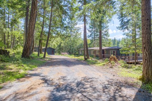 724 Three Mill Rd, Selma, OR, 97538-9722 | Card Image
