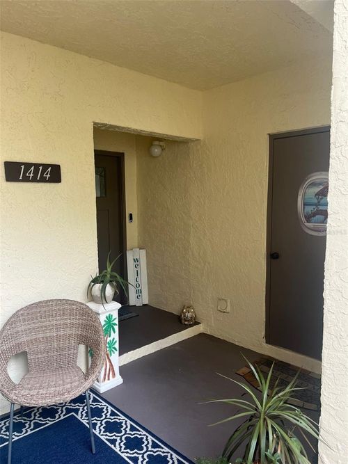 1414-700 Starkey Rd, LARGO, FL, 33771-2381 | Card Image