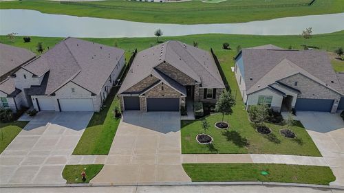 10707 Amador Peak Dr, Rosharon, TX, 77583-5394 | Card Image