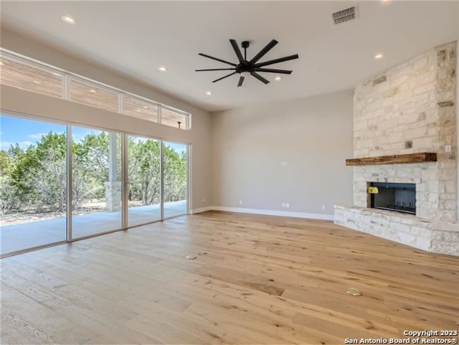 103 River Mountain Dr, House other with 4 bedrooms, 4 bathrooms and null parking in Boerne TX | Image 4